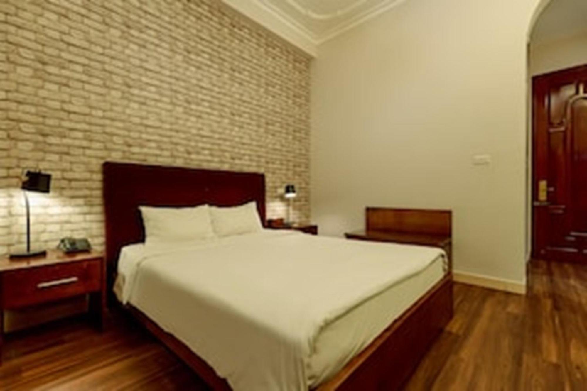 Super Oyo Capital O 1173 Le Grand Hanoi Hotel - The Ruby Екстер'єр фото