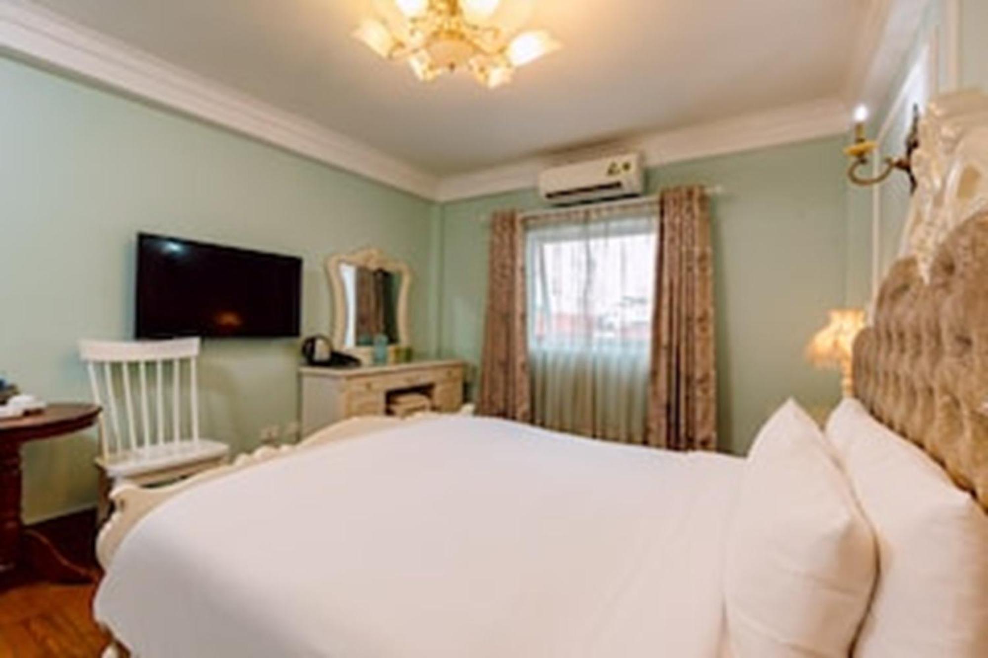 Super Oyo Capital O 1173 Le Grand Hanoi Hotel - The Ruby Екстер'єр фото